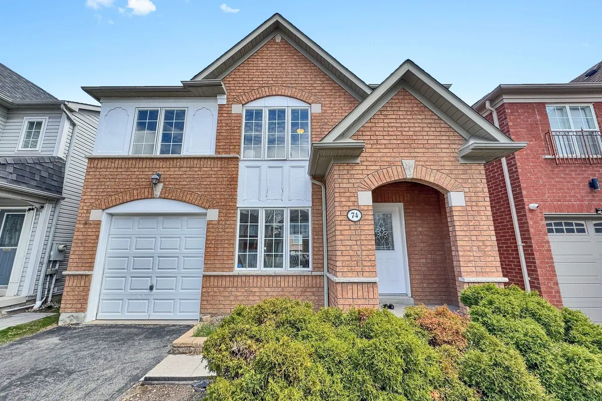 74 McSweeney CRES, Ajax, ON L1T 4G2