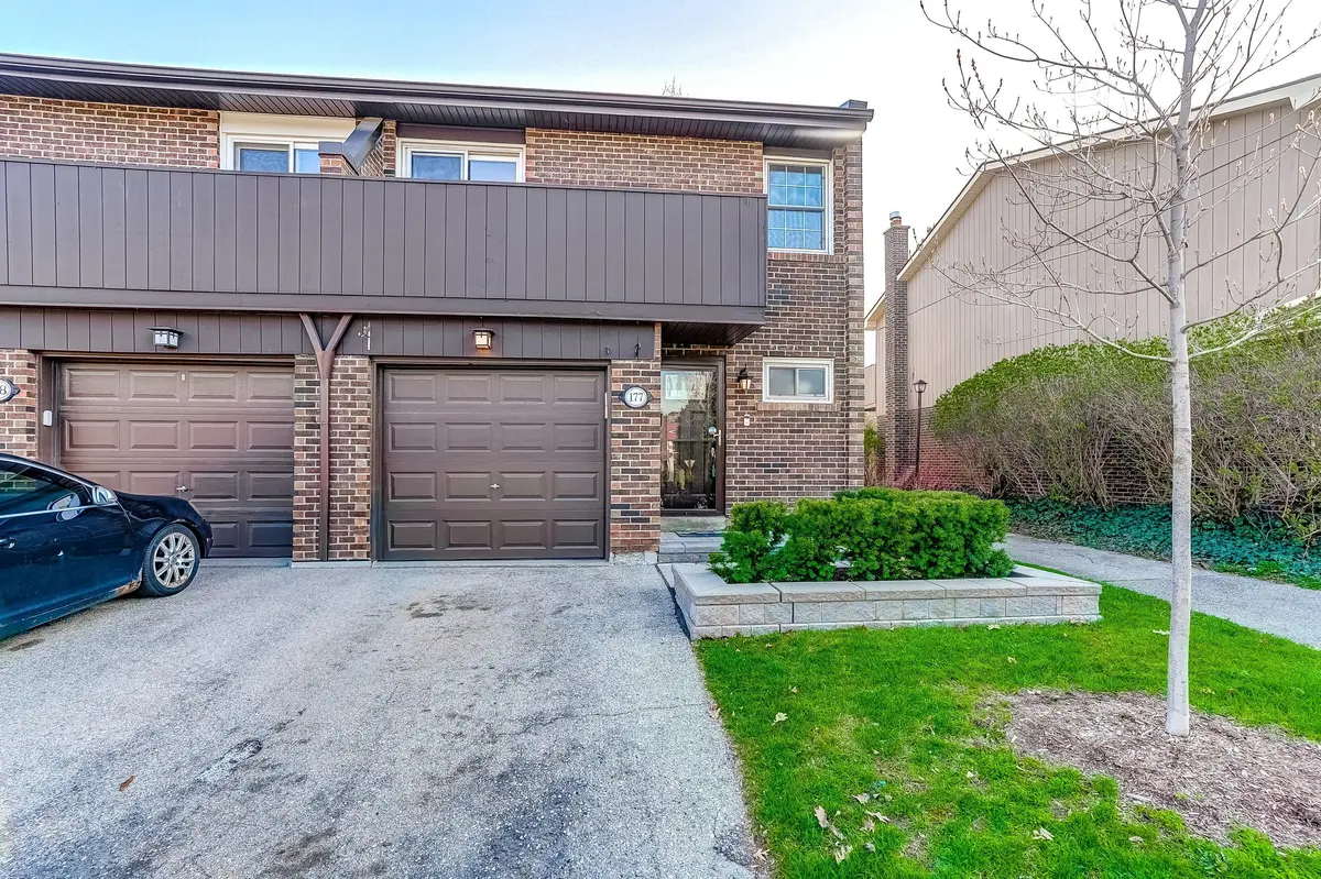 1951 Rathburn RD E #177, Mississauga, ON L4W 2N9