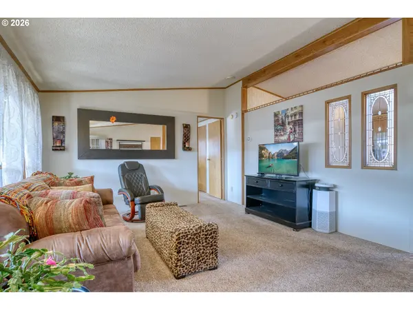 51490 SE 6th ST, Scappoose, OR 97056