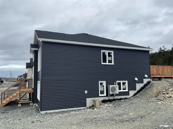 115 Sgt Donald Lucas Drive, Paradise, NL A1L 4L3
