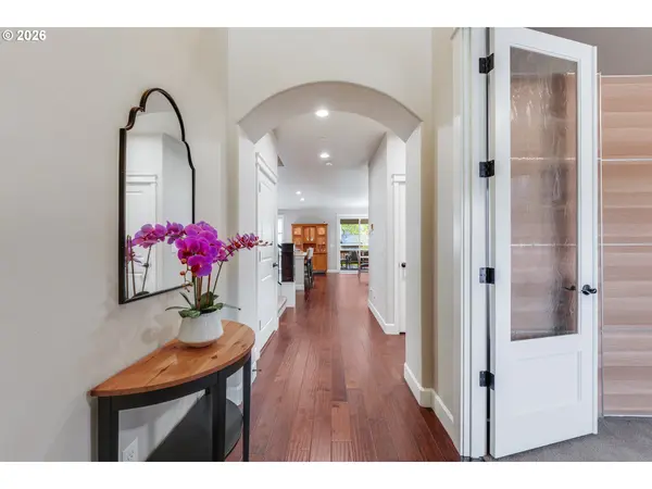 1648 NE STILE DR, Hillsboro, OR 97124