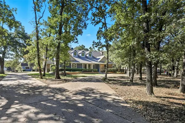 6140 Dick Price Road, Fort Worth, TX 76140