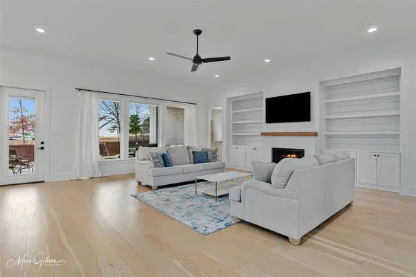 10946 Whispering Path Drive, Shreveport, LA 71106