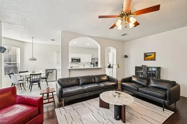 5118 Royal Bay Drive, Rowlett, TX 75089