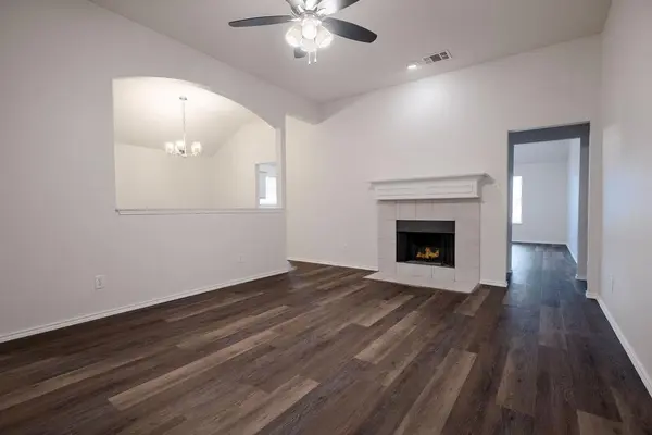 135 Jackson Drive, Terrell, TX 75160