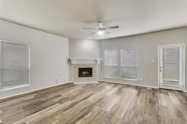 9705 Hedge Bell Drive, Mckinney, TX 75072