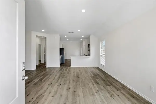 605 Cozy Greens, Lavon, TX 75166