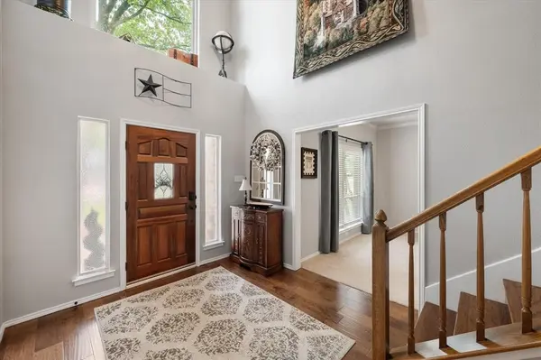 1817 Altacrest Drive, Grapevine, TX 76051