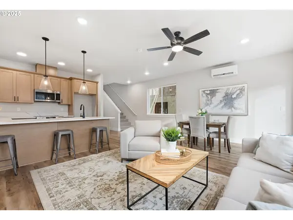 17993 SUMMERS WAY #Lot 7, Oregon City, OR 97045