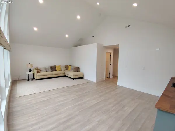 361 NW FRANK JOHNS RD, Stevenson, WA 98648