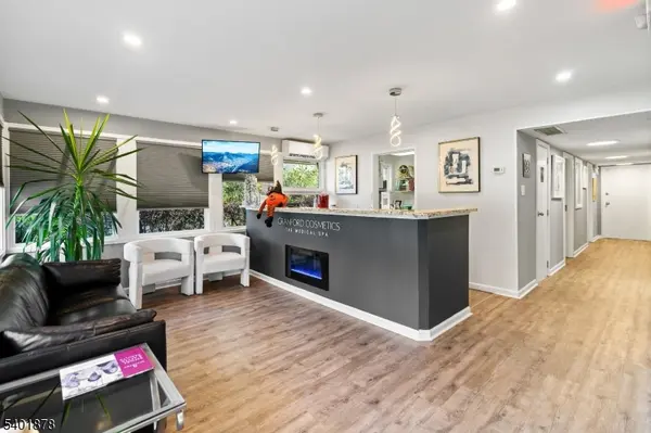 198 North Ave, Cranford Twp., NJ 07016