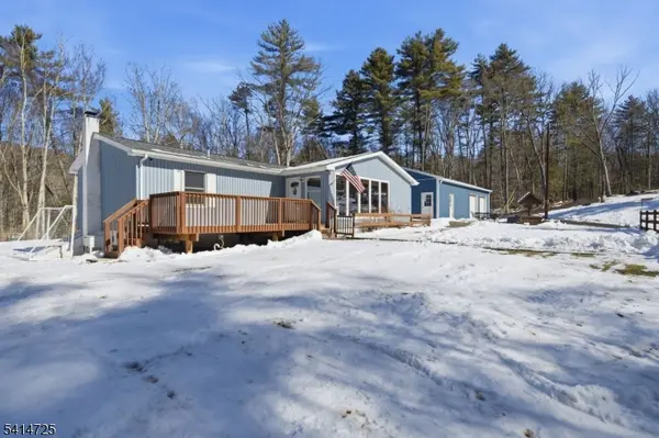 8 Martha St, Sandyston Twp., NJ 07826