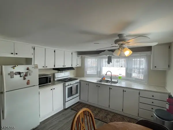 2 Ambassador Dr, Wayne Twp., NJ 07470