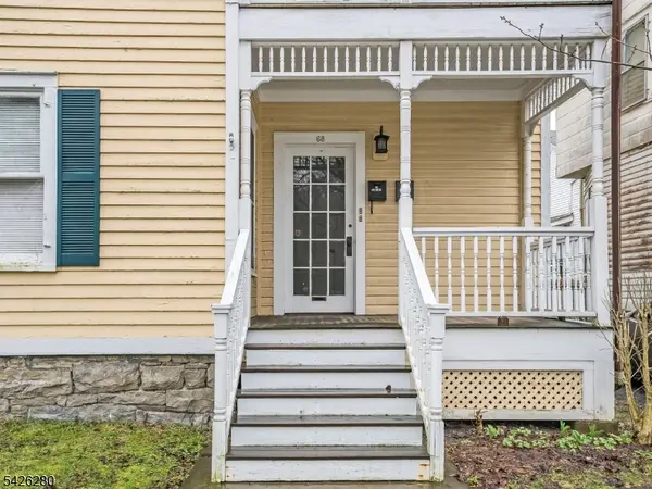 68 High St, Newton Town, NJ 07860