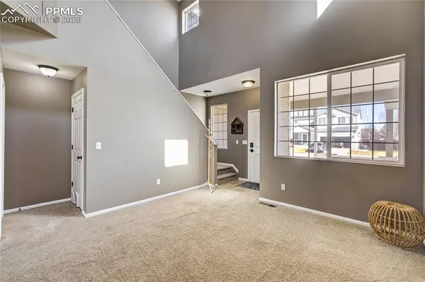 4548 Canyon Wren LN, Colorado Springs, CO 80916