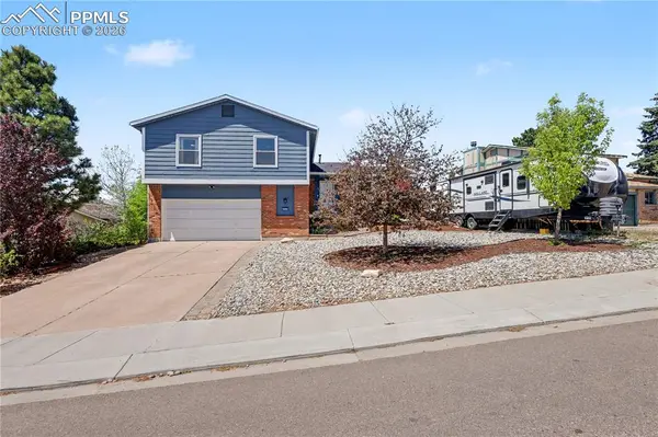 2568 Legend DR, Colorado Springs, CO 80920
