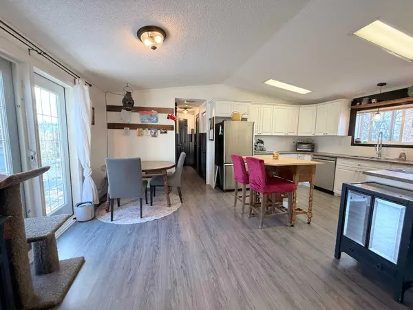 5006 51 ST, Colinton, AB T0G 0R0