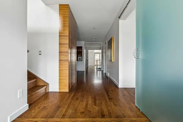 3905 Edison CRES SW, Calgary, AB T2S 0X1