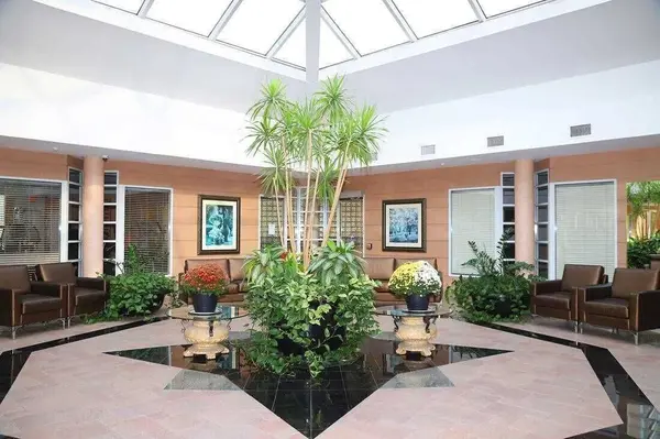 5 Concorde PL #3508, Toronto C13, ON M3C 3M8