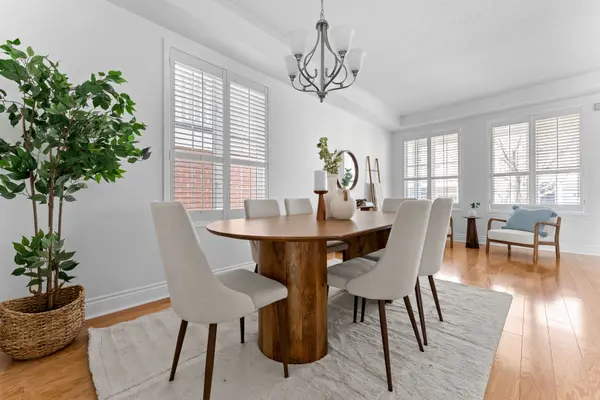 31 Kingham AVE, Ajax, ON L1Z 1M9