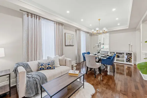 235 Israel Zilber DR, Vaughan, ON L6A 0L5