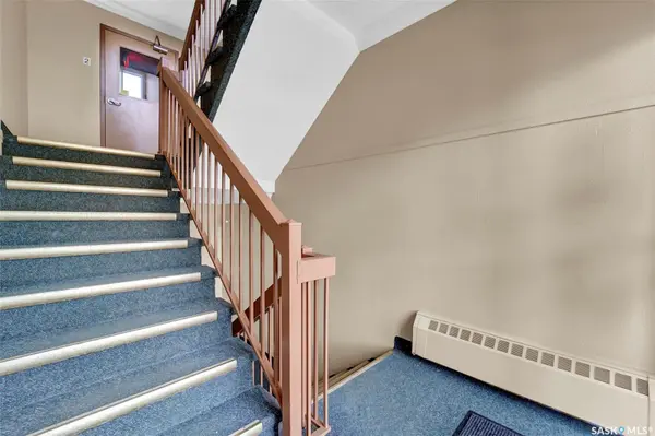 1121 Mckercher DRIVE #202B, Saskatoon, SK S7H 5B8