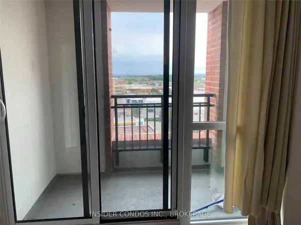 830 Lawrence AVE W #912, Toronto W04, ON M6A 0B6