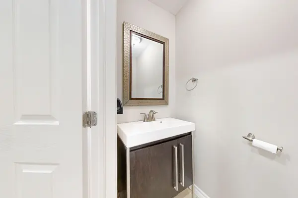 54 Royal Palm DR, Brampton, ON L6Z 1P6