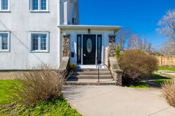 305 Leask AVE, Fort Erie, ON L2A 4L3