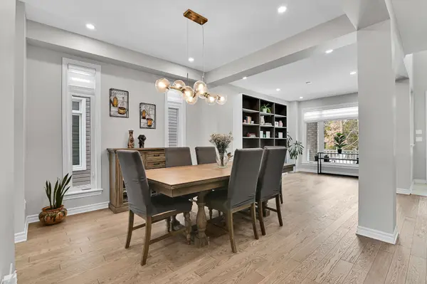 160 Eric Maloney WAY, Blossom Park - Airport And Area, ON K1T 0R1