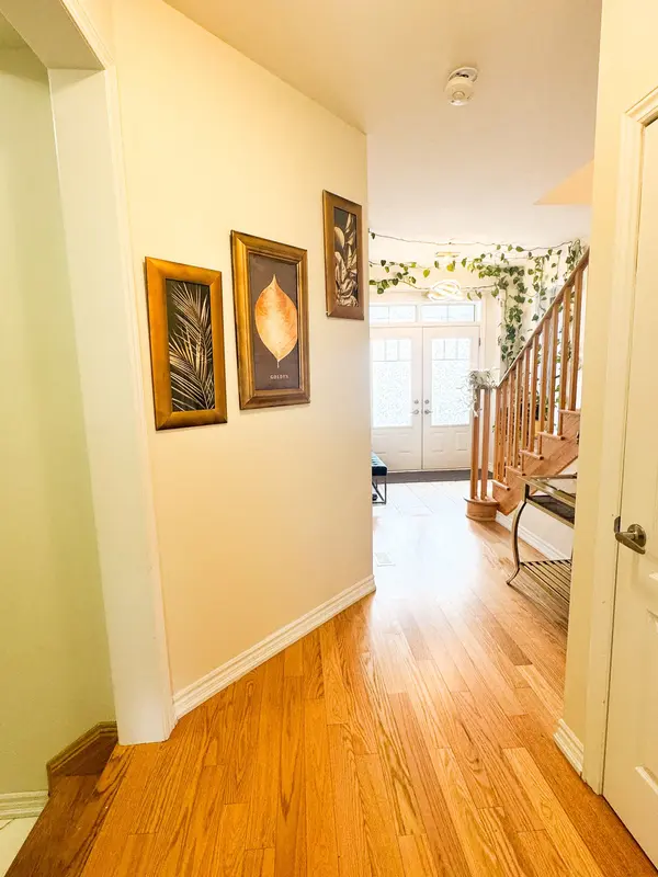 57 Malcolm CRES, Haldimand, ON N3W 0E9