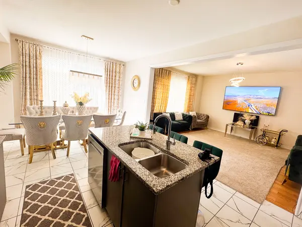 57 Malcolm CRES, Haldimand, ON N3W 0E9