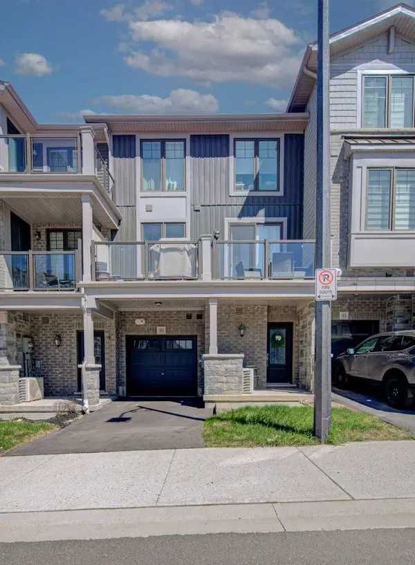 10 Birmingham DR #90, Cambridge, ON N1R 8J8