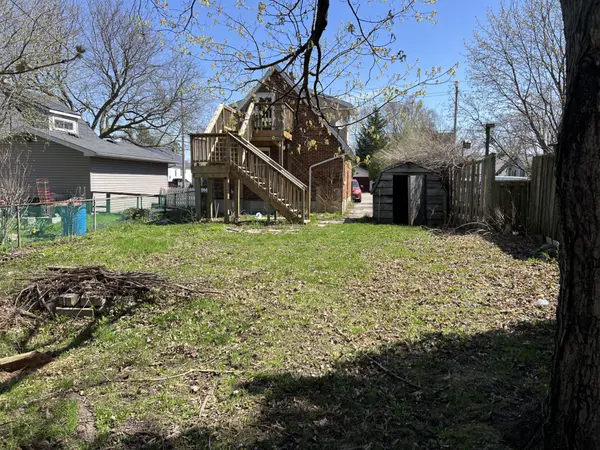 751 Curry ST, London East, ON N5Y 1N5