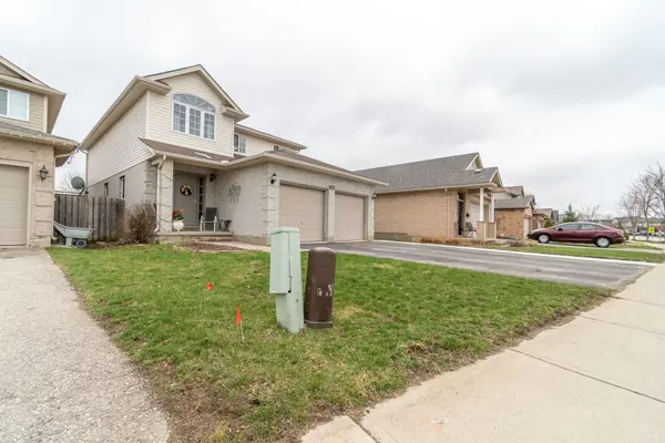 1723 Stackhouse AVE, London North, ON N5X 4H9