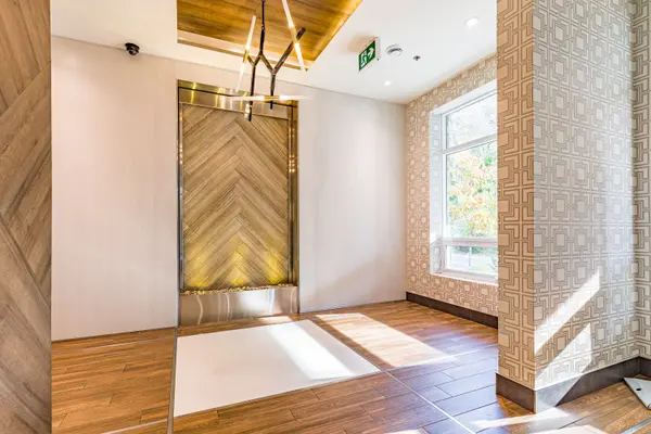 455 Charlton AVE E #208, Hamilton, ON L8N 0B2