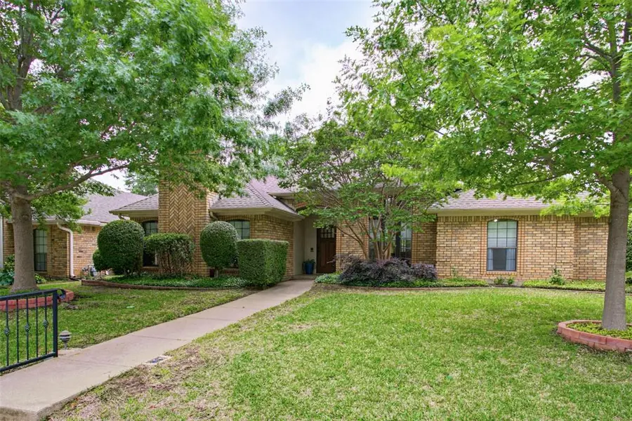 2905 Valleyview Drive, Grapevine, TX 76051