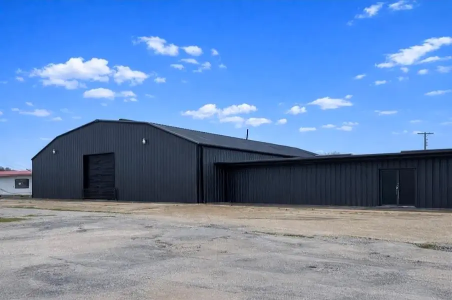 111 Frontier Drive, Quinlan, TX 75474