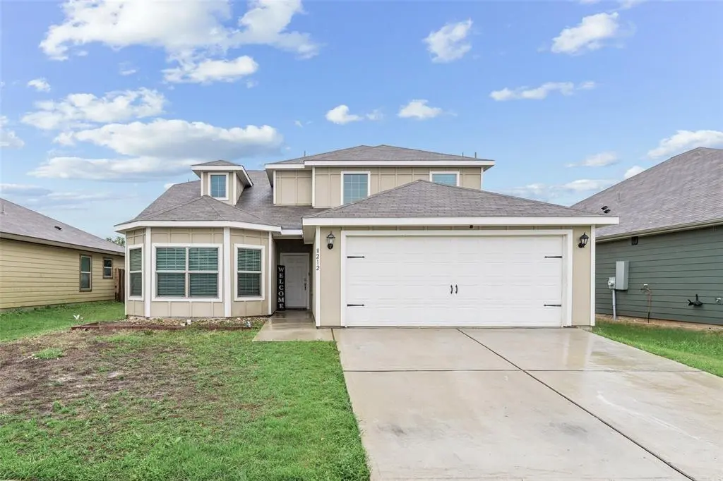 8212 Buck Mountain Pass, Fort Worth, TX 76179