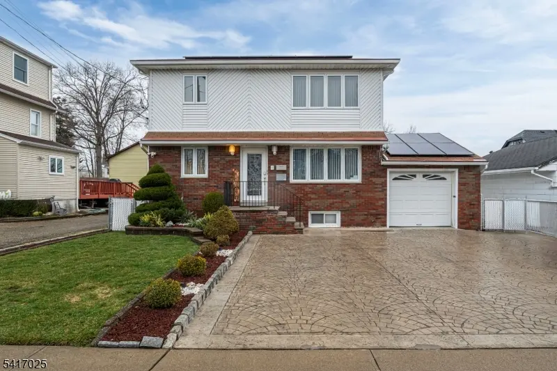 46 Stanley St #2, Little Falls Twp., NJ 07424