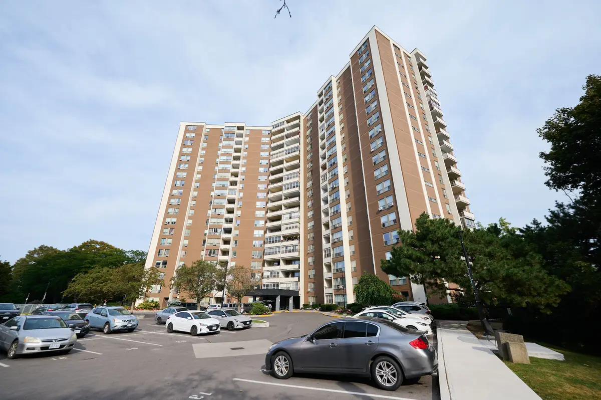 60 Pavane Link WAY #1411, Toronto C11, ON M3C 1A1