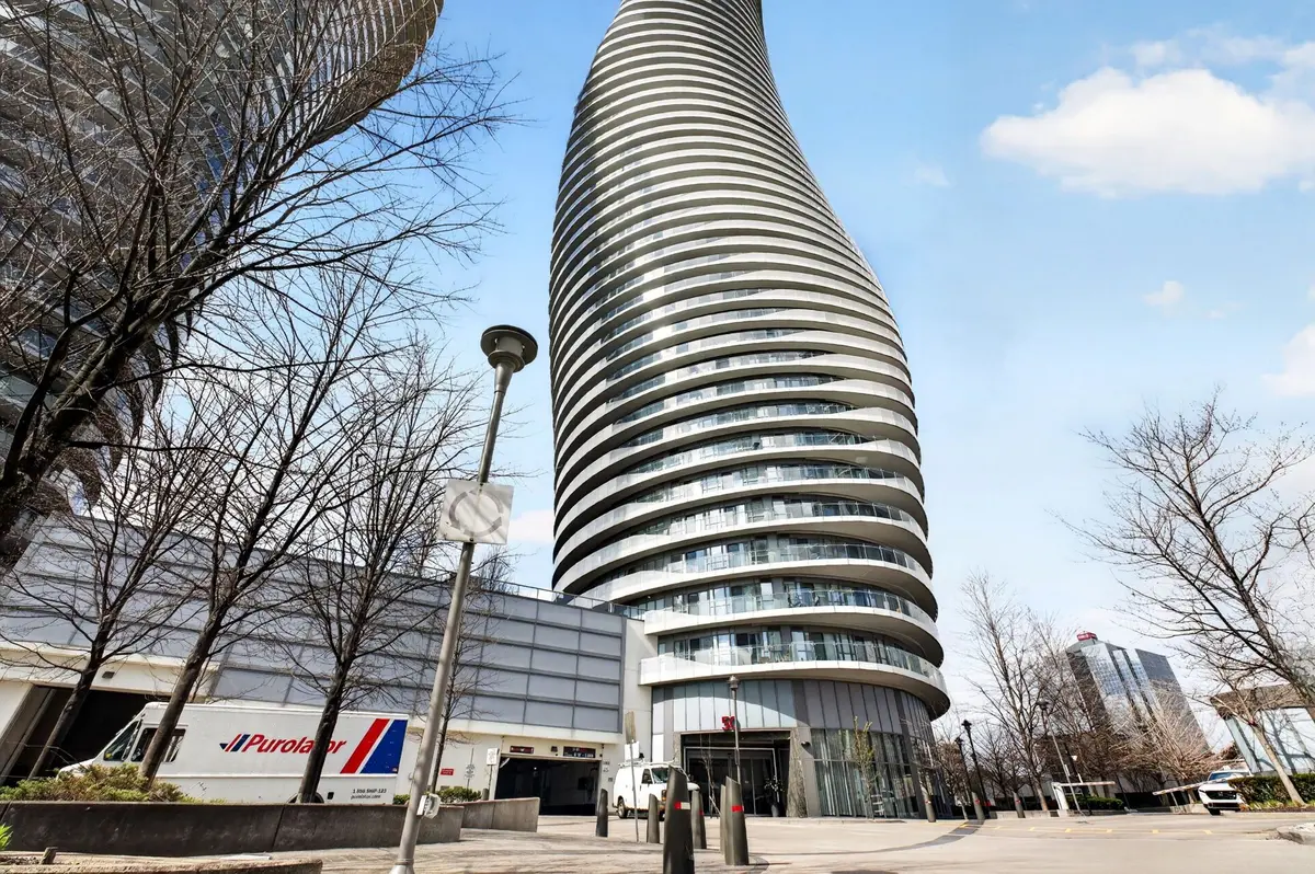 50 Absolute AVE #3806, Mississauga, ON L4Z 0A8