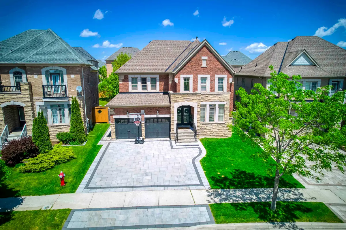 13 Franmar RD #UPPER UNIT, Brampton, ON L6X 0W3
