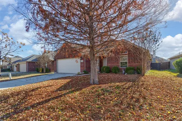 1308 Villa Paloma Boulevard, Little Elm, TX 75068