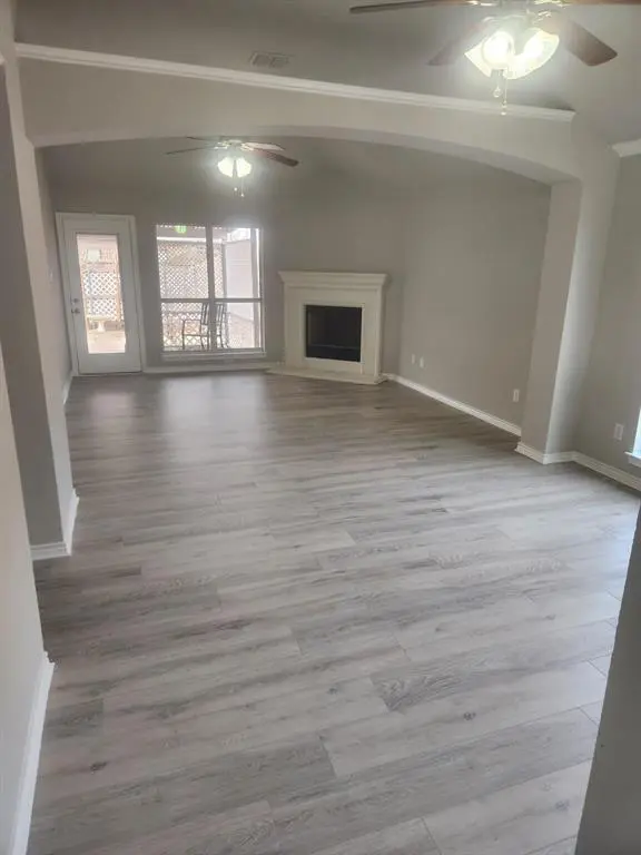 3007 Lake Side Drive, Sanger, TX 76266