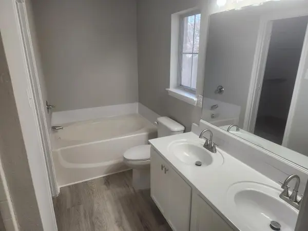 3007 Lake Side Drive, Sanger, TX 76266