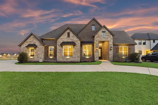 5925 Thurmond Sail Court, Fort Worth, TX 76179