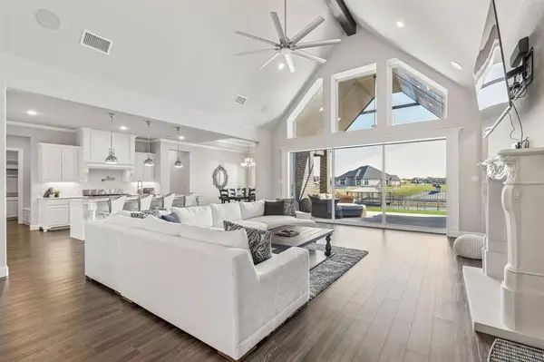 5925 Thurmond Sail Court, Fort Worth, TX 76179