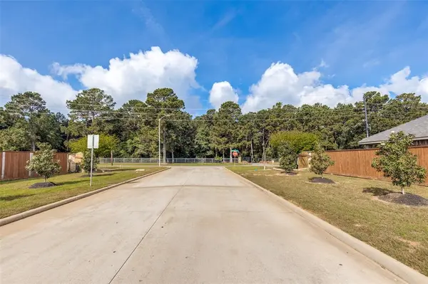 22822 Ephesus Avenue, Tomball, TX 77377