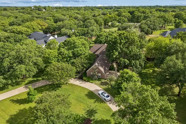 1355 Woodbrook Lane, Southlake, TX 76092